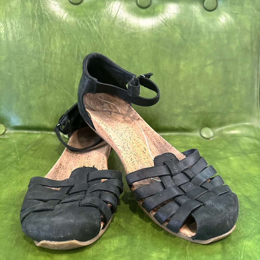 Women's Ahnu Black Sandals